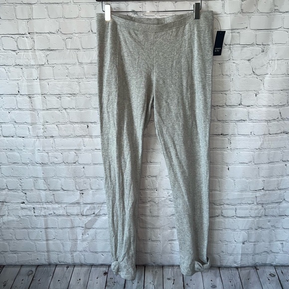 BRAND NWT crown & ivy gray pants size M - Picture 2 of 7